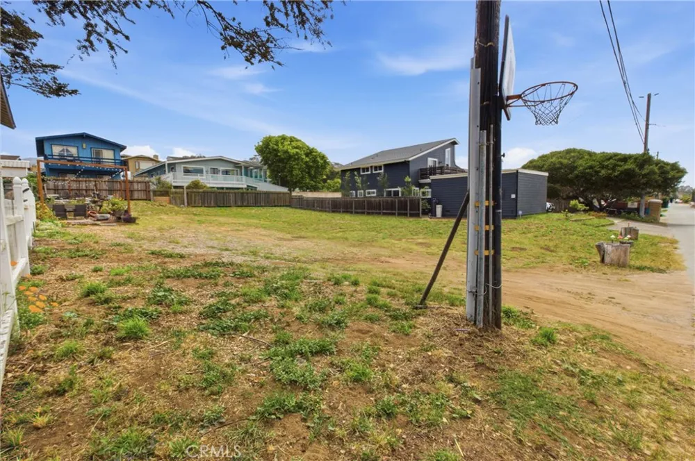 487 Henrietta Avenue Los Osos, CA 93402