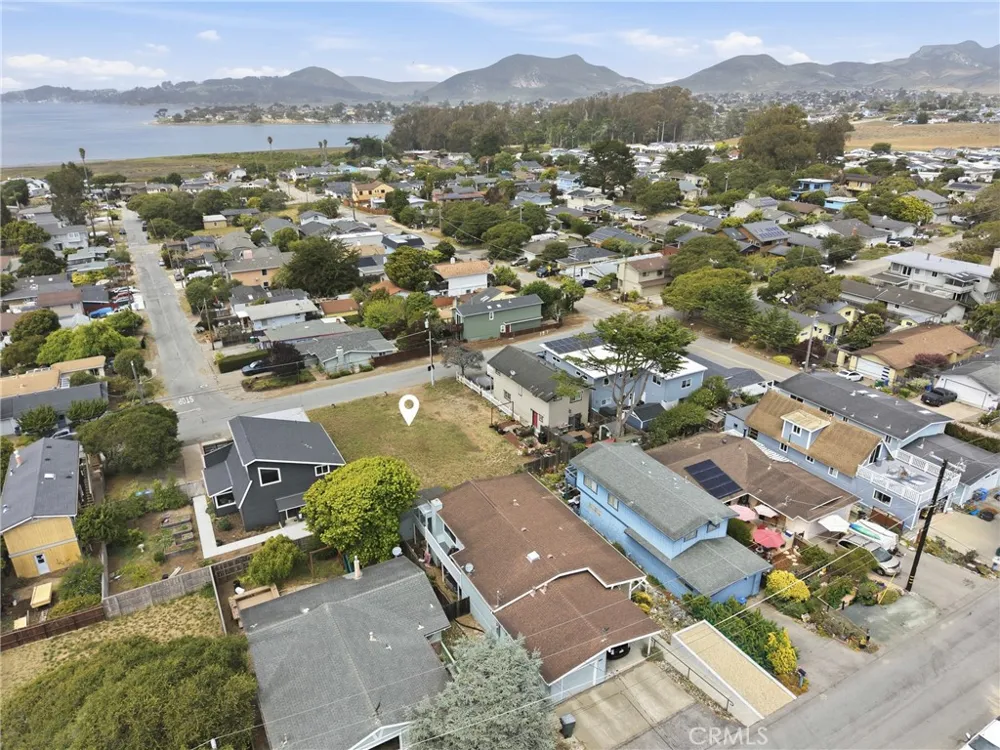 487 Henrietta Avenue Los Osos, CA 93402