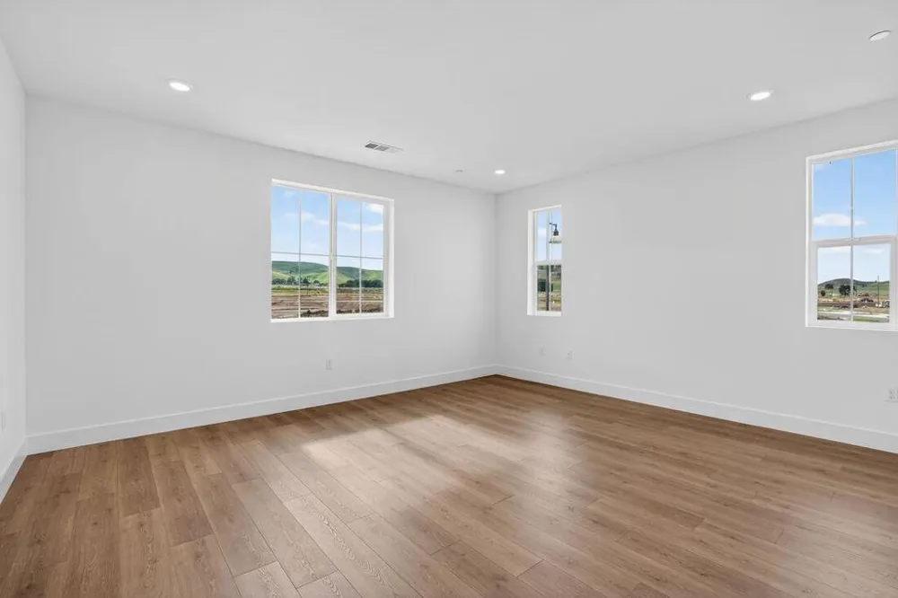 197 Golden Gate Lane Vacaville, CA 95687