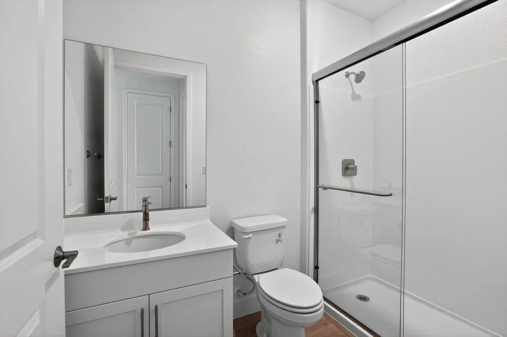 197 Golden Gate Lane Vacaville, CA 95687
