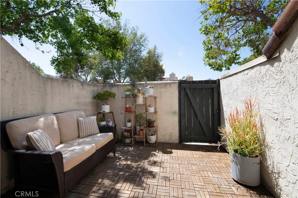 333 Melrose Drive #E Vista, CA 92083
