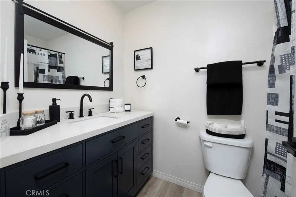 333 Melrose Drive #E Vista, CA 92083