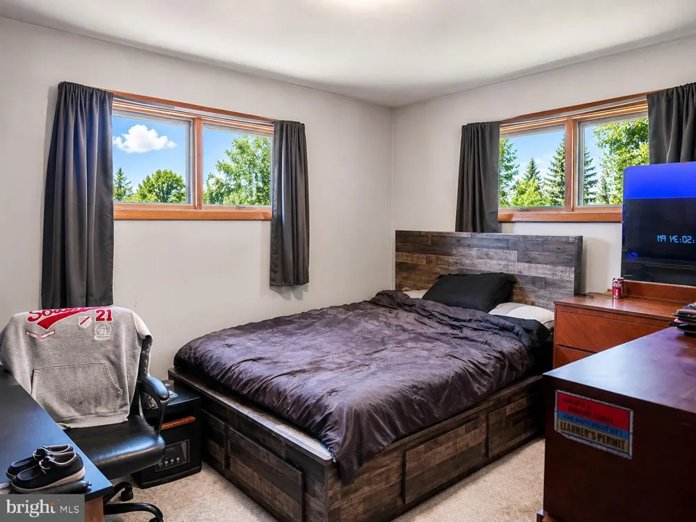 83 BETHLEHEM ROAD Oakland, MD 21550