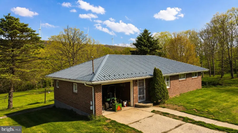 83 BETHLEHEM ROAD Oakland, MD 21550