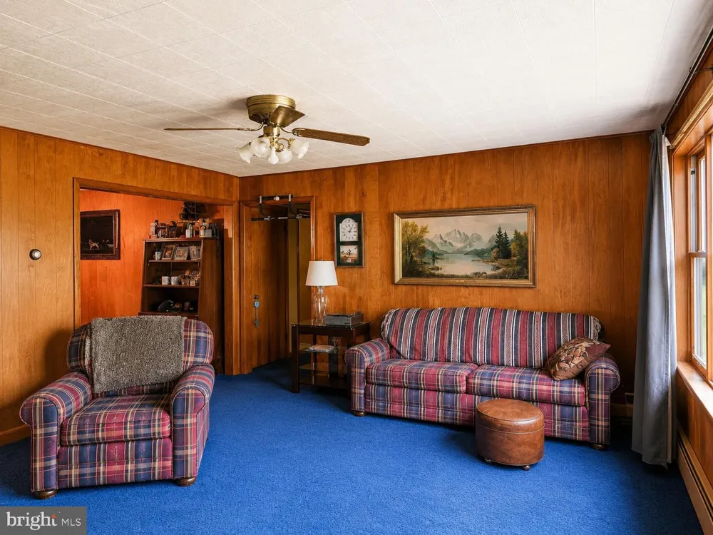 83 BETHLEHEM ROAD Oakland, MD 21550