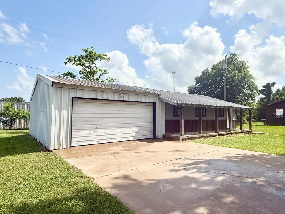 712 Norman Lane Crockett, TX 75835