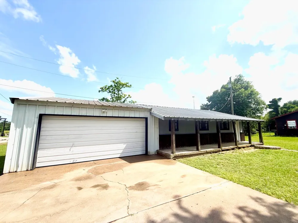 712 Norman Lane Crockett, TX 75835