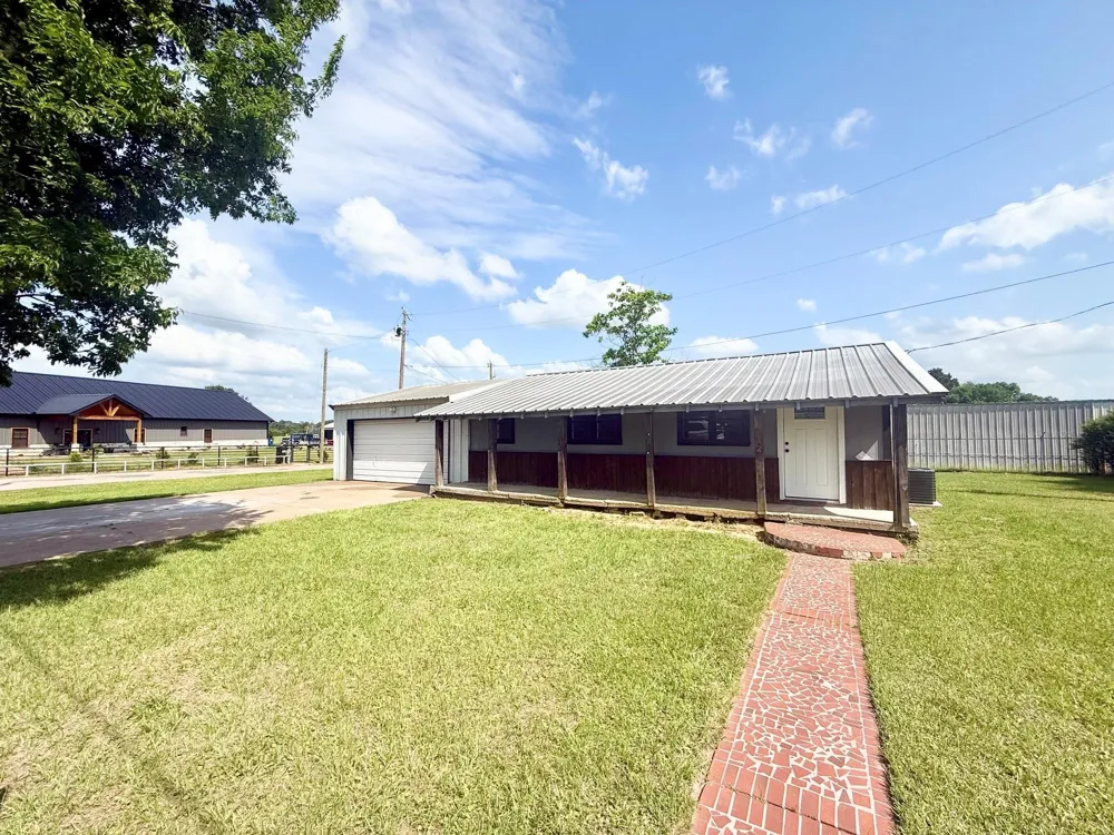 712 Norman Lane Crockett, TX 75835