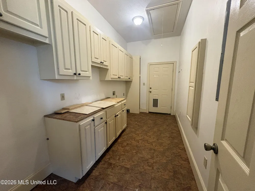 407 Heslep Street Pelahatchie, MS 39145