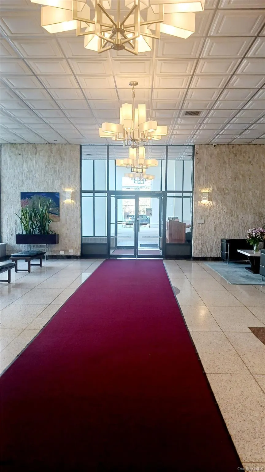 152-18 Union Turnpike #2B Flushing, NY 11367