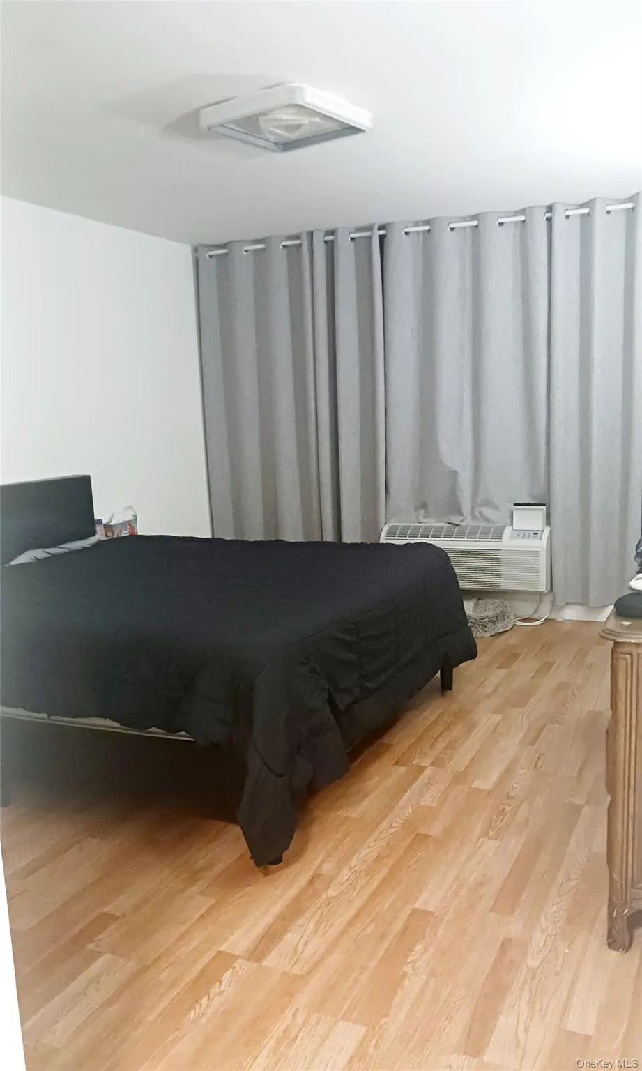 152-18 Union Turnpike #2B Flushing, NY 11367