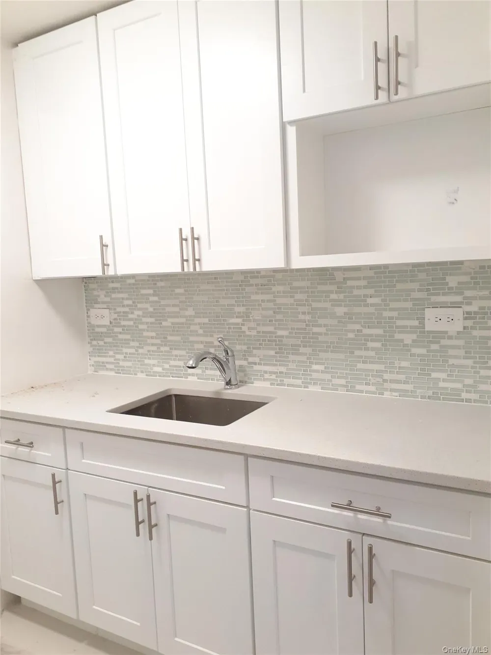 152-18 Union Turnpike #2B Flushing, NY 11367