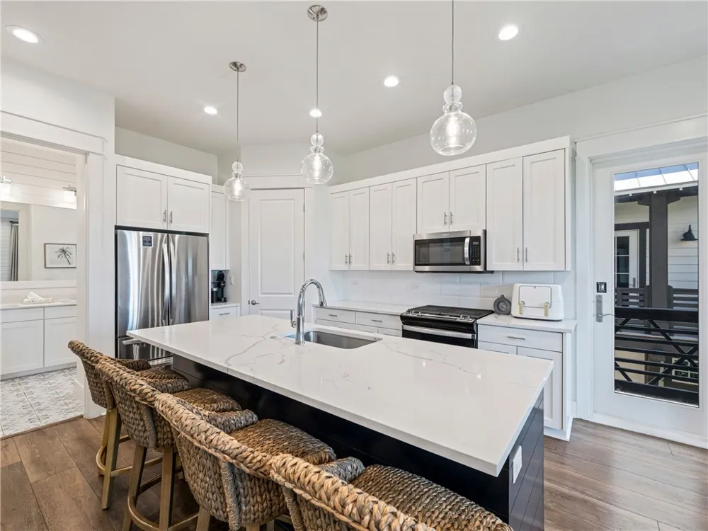 170 Spanish Dagger Port Aransas, TX 78373
