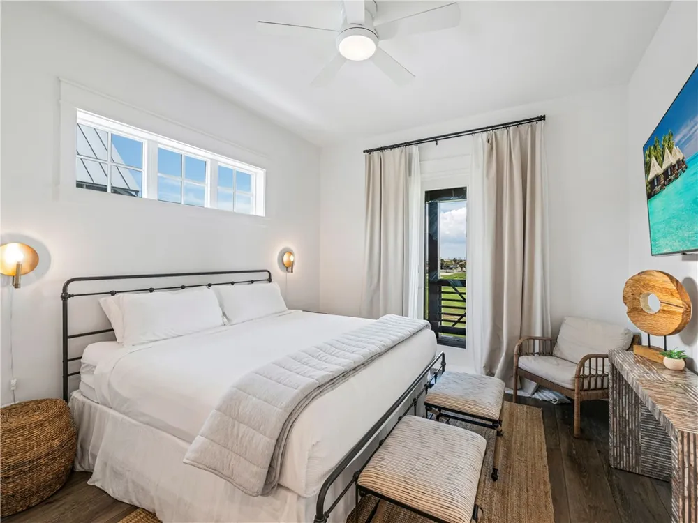 170 Spanish Dagger Port Aransas, TX 78373