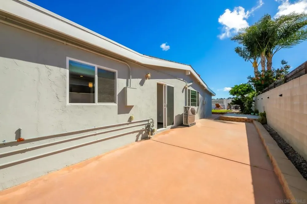 4786 Monongahela San Diego, CA 92117