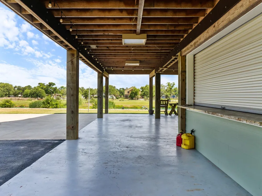 1851 County Road 297 Sargent, TX 77414