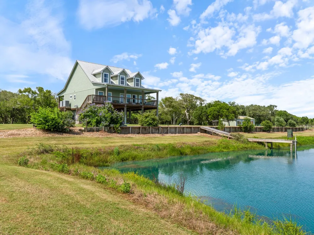 1851 County Road 297 Sargent, TX 77414