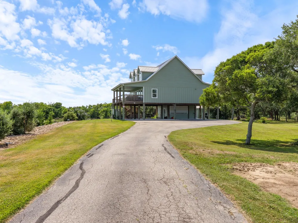 1851 County Road 297 Sargent, TX 77414
