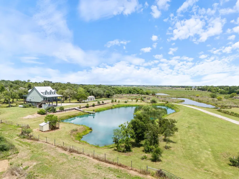 1851 County Road 297 Sargent, TX 77414