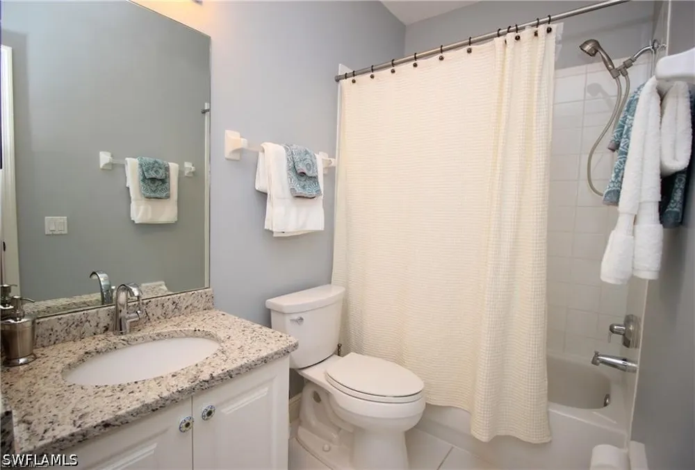 Cypress Trace Circle #204 Naples, FL 34119