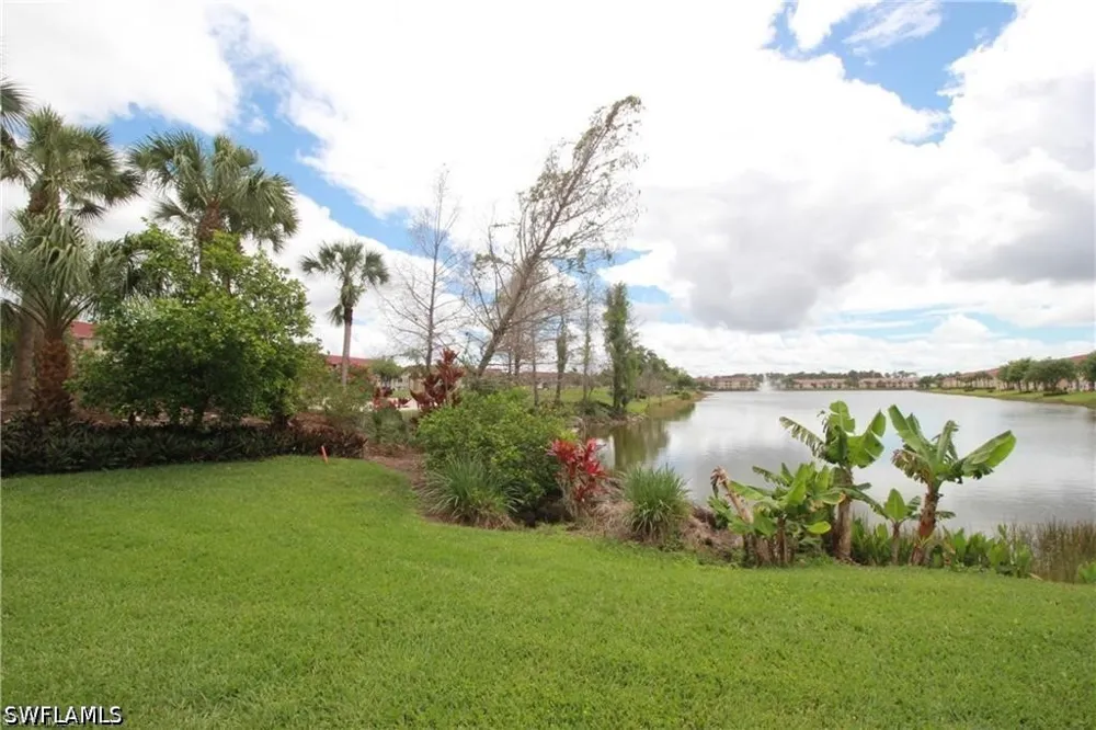 Cypress Trace Circle #204 Naples, FL 34119