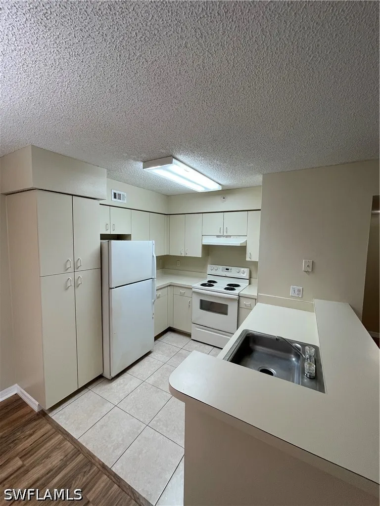 Eagle Ridge Drive #118 Fort Myers, FL 33912