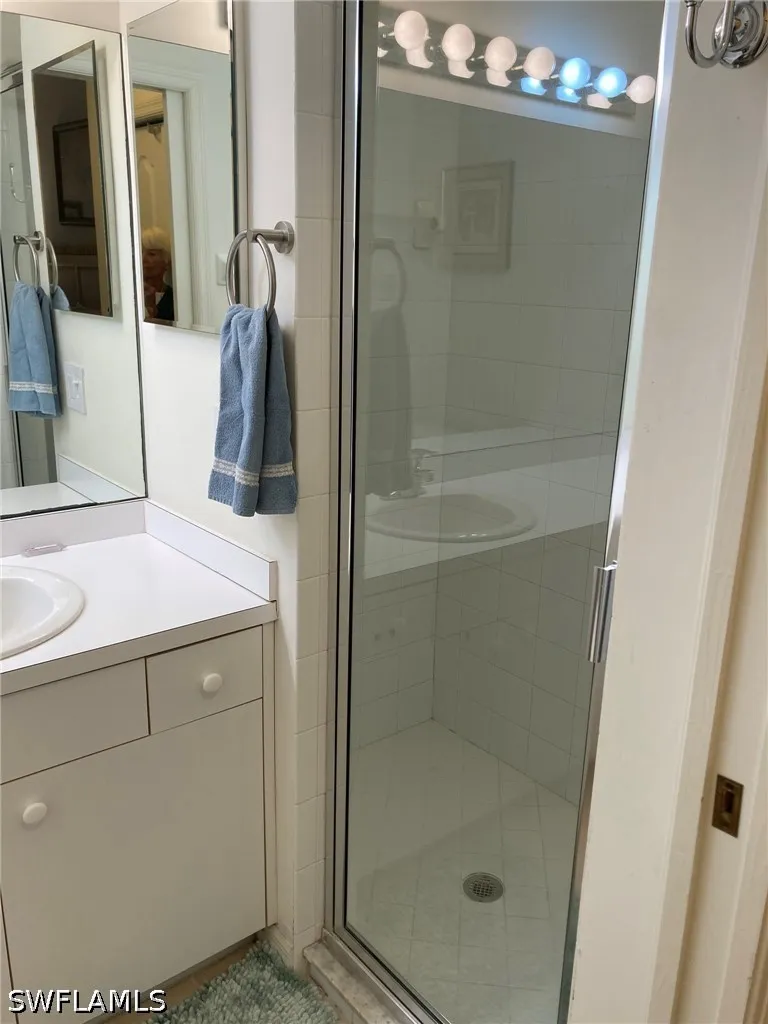 Cypress Trace Circle #102 Naples, FL 34119