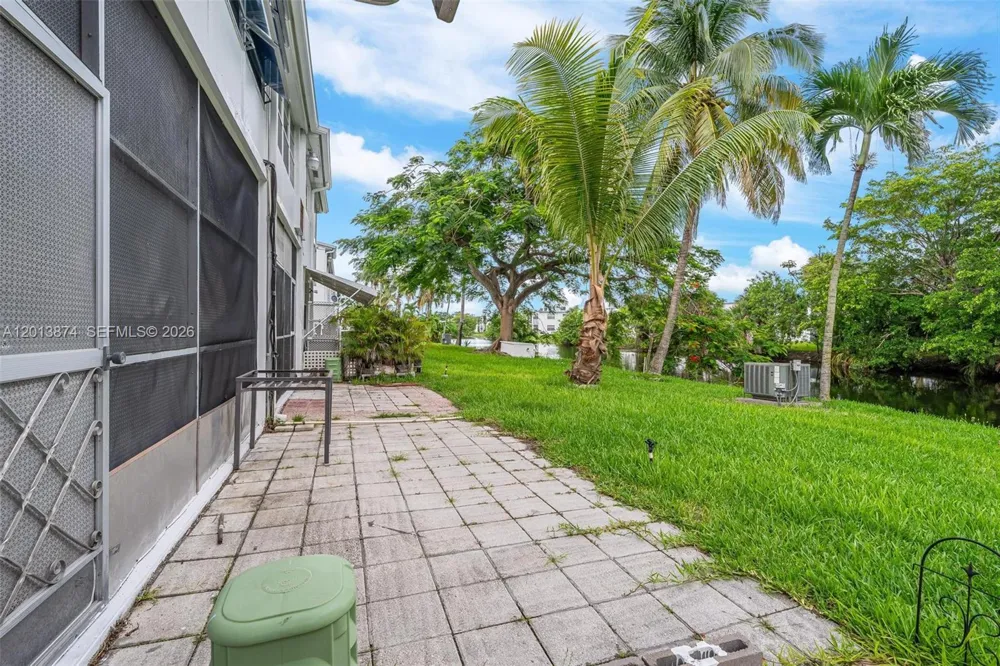 50 NW 204th St #H7 Miami Gardens, FL 33169