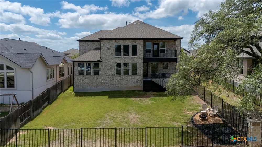 511 Teakmill Trail San Marcos, TX 78666