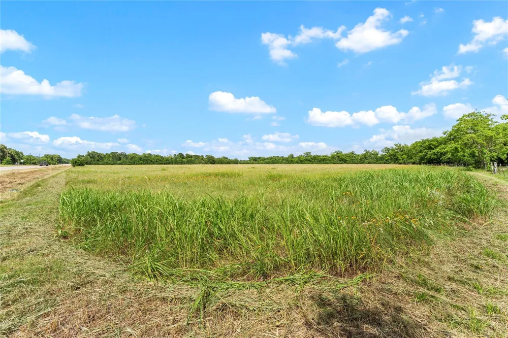 10840 Fm 442 Boling, TX 77420