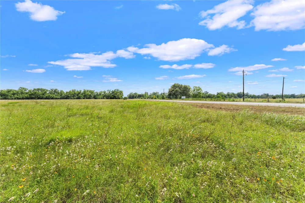 10840 Fm 442 Boling, TX 77420