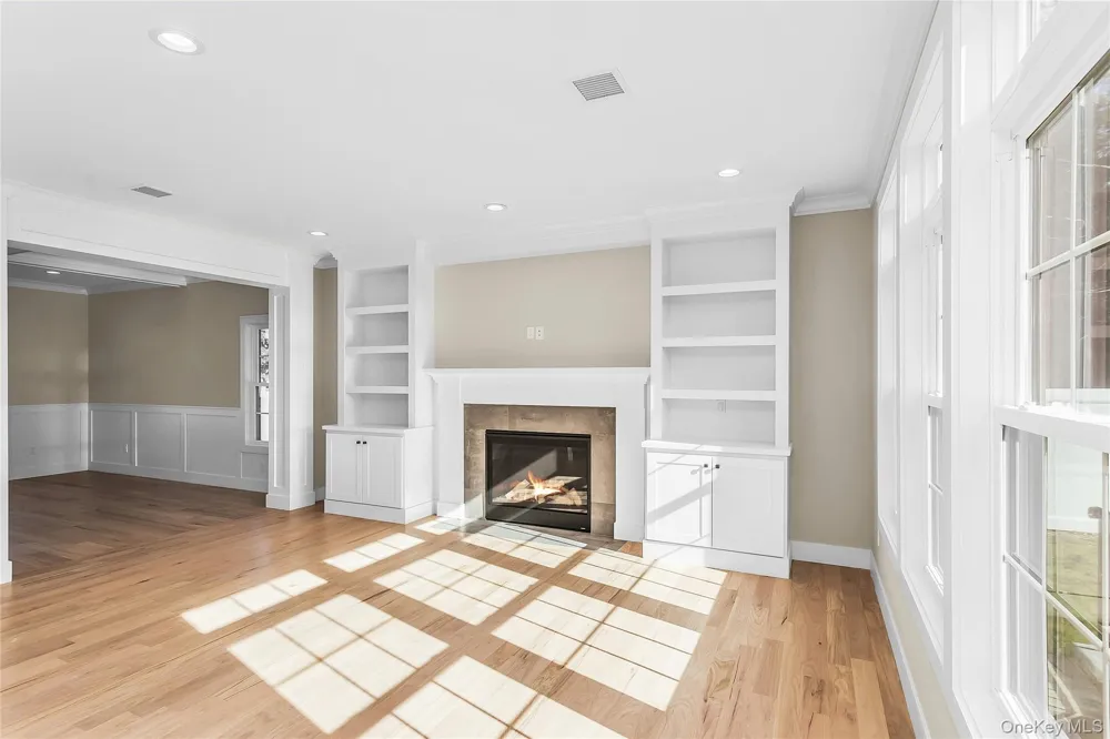 76 Wyoming Court Syosset, NY 11791