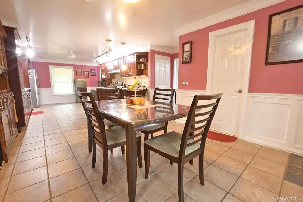 5 Easterly Court Manorville, NY 11949