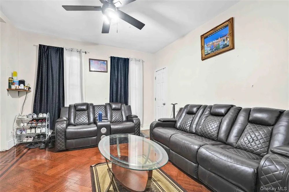 86-16 120th Street Richmond Hill, NY 11418
