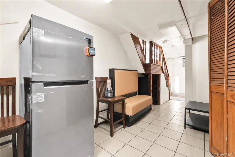 86-16 120th Street Richmond Hill, NY 11418