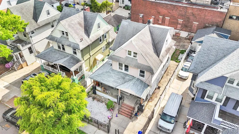 86-16 120th Street Richmond Hill, NY 11418
