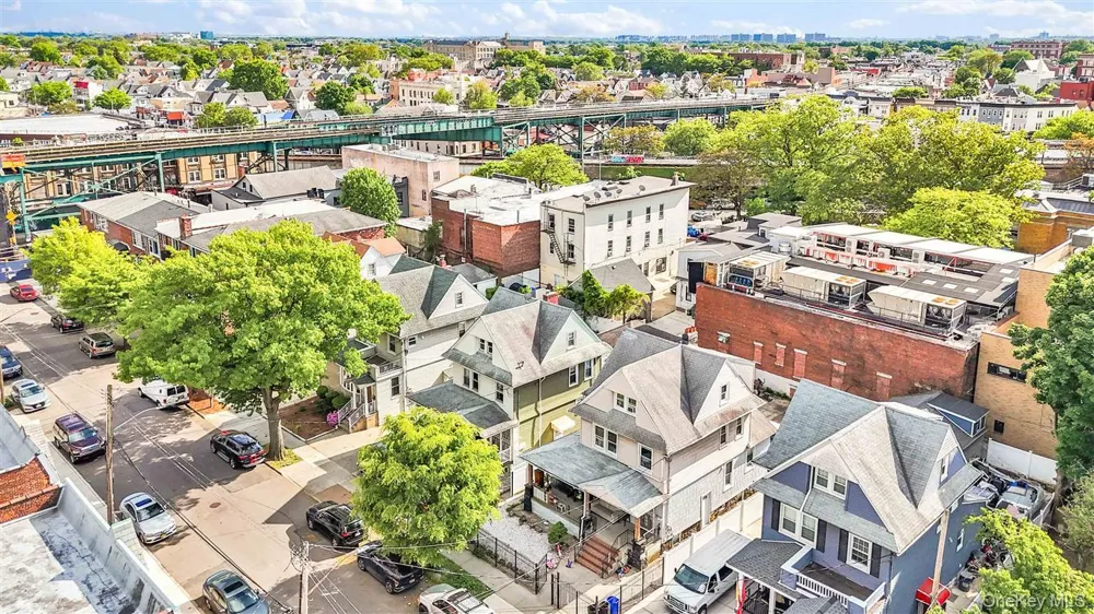 86-16 120th Street Richmond Hill, NY 11418