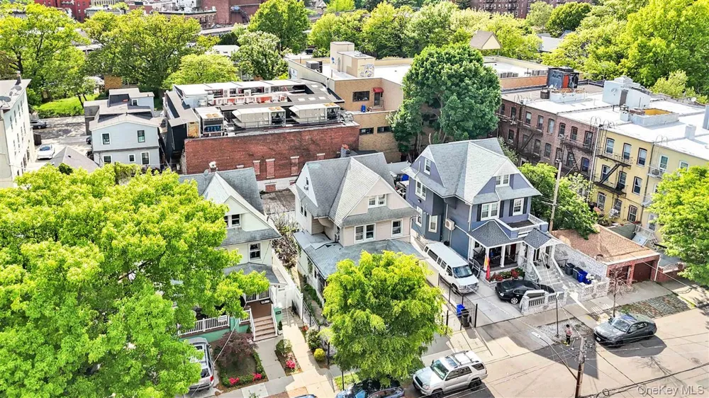 86-16 120th Street Richmond Hill, NY 11418