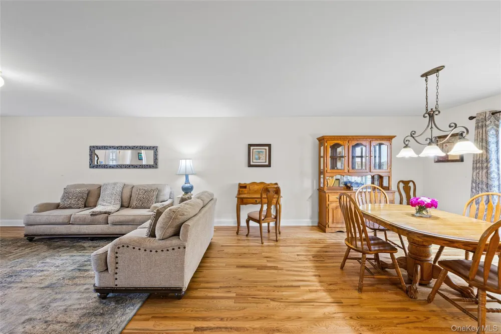 3 Clear Creek Court Huntington Station, NY 11746