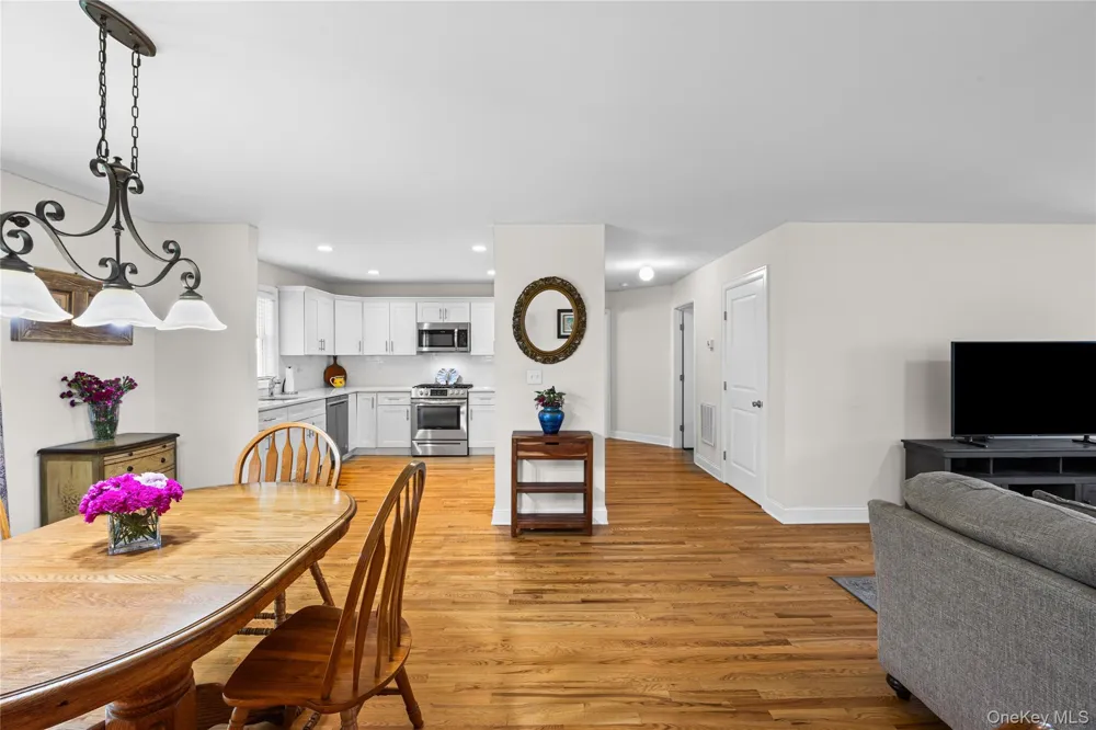 3 Clear Creek Court Huntington Station, NY 11746