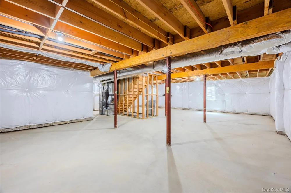 3 Clear Creek Court Huntington Station, NY 11746