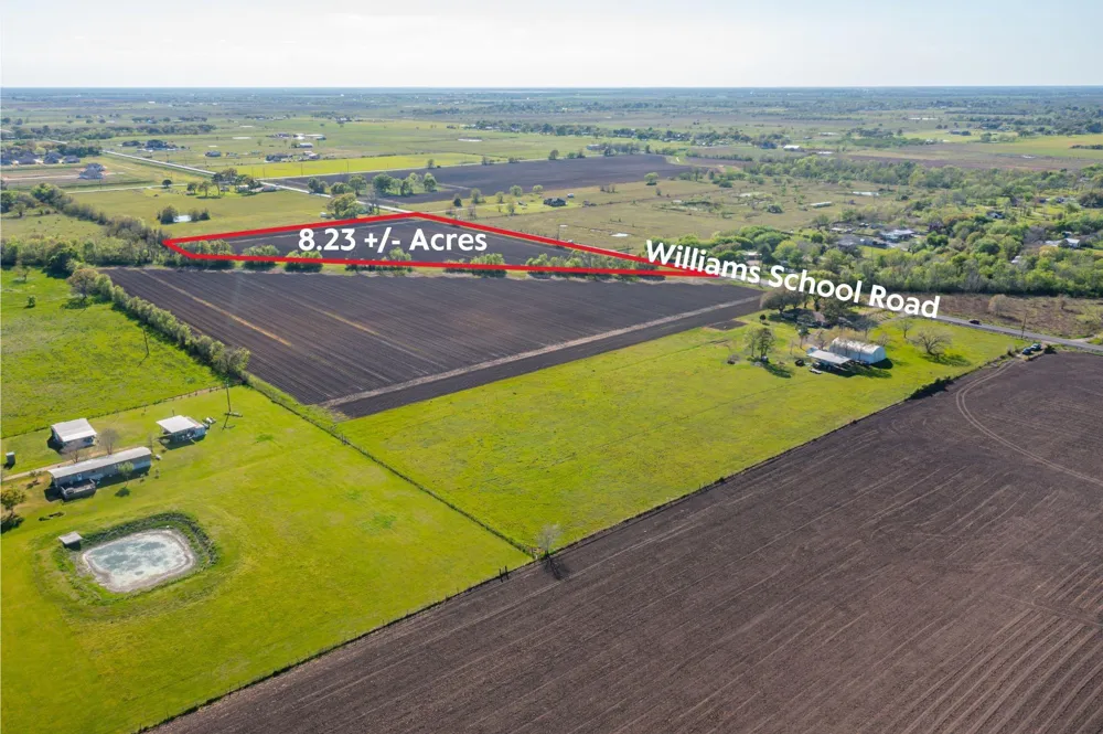 3 Williams School Road Needville, TX 77461