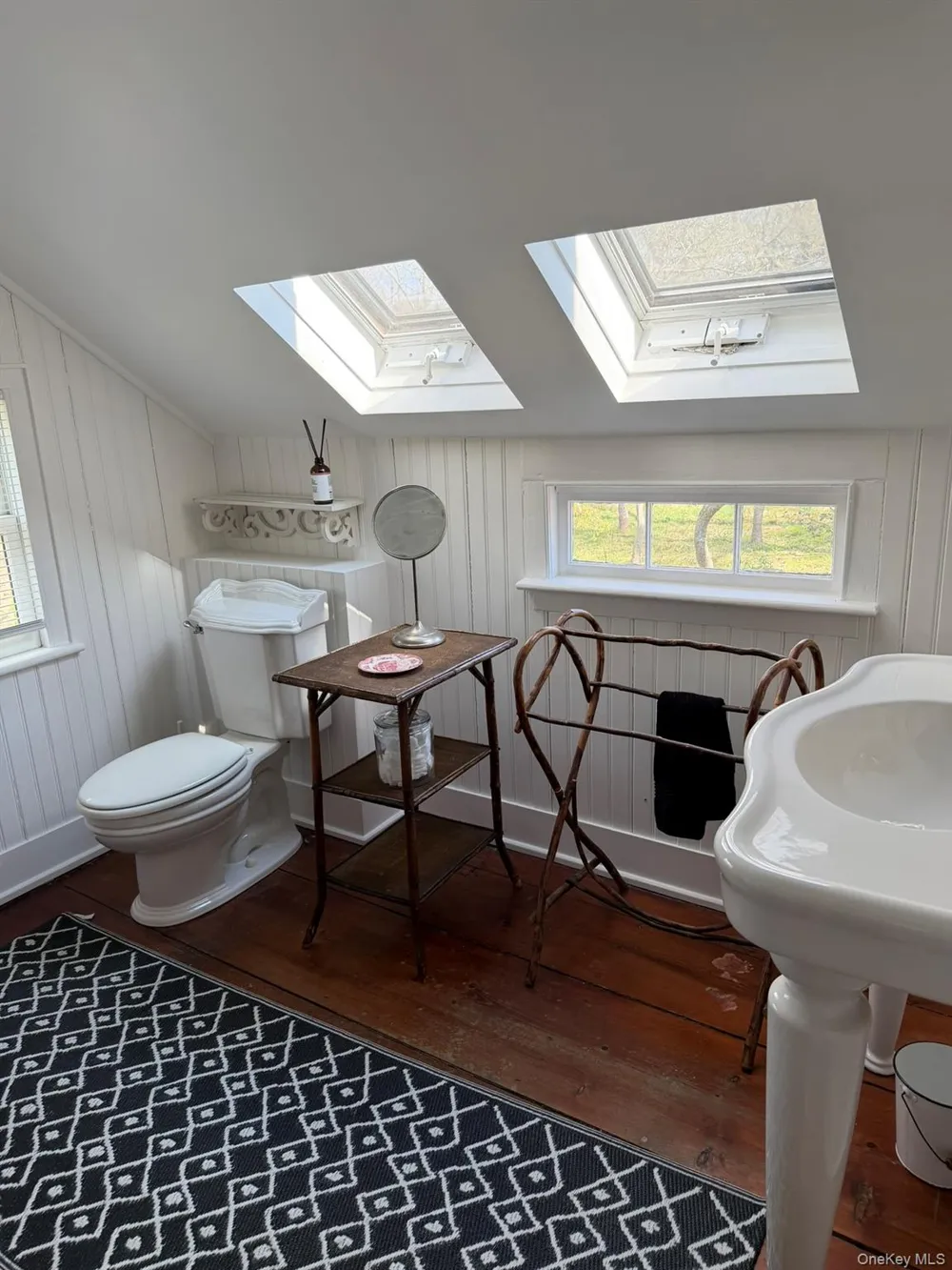 1981 Montauk Highway Bridgehampton, NY 11932