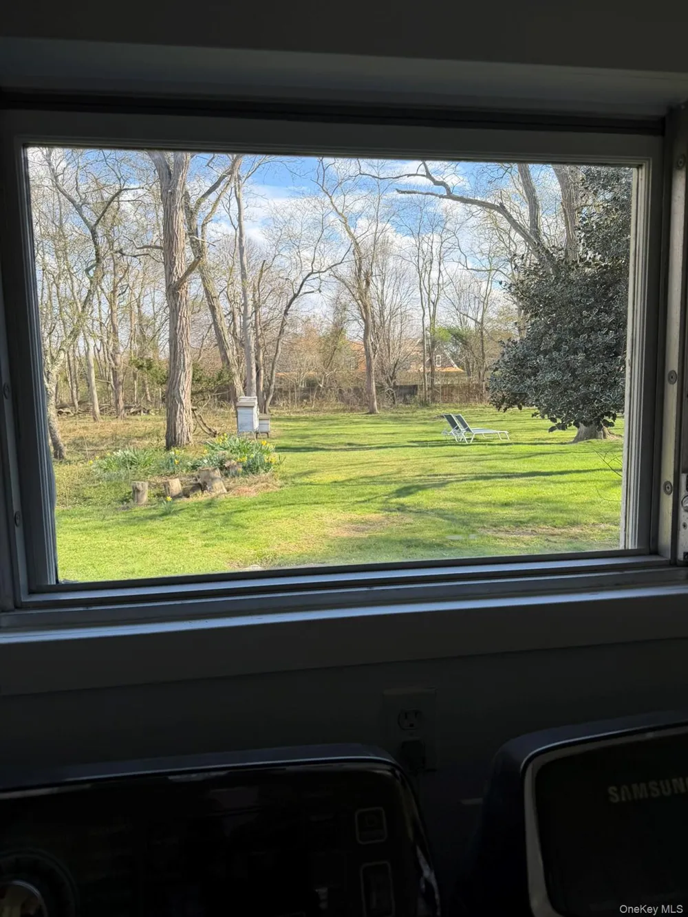 1981 Montauk Highway Bridgehampton, NY 11932
