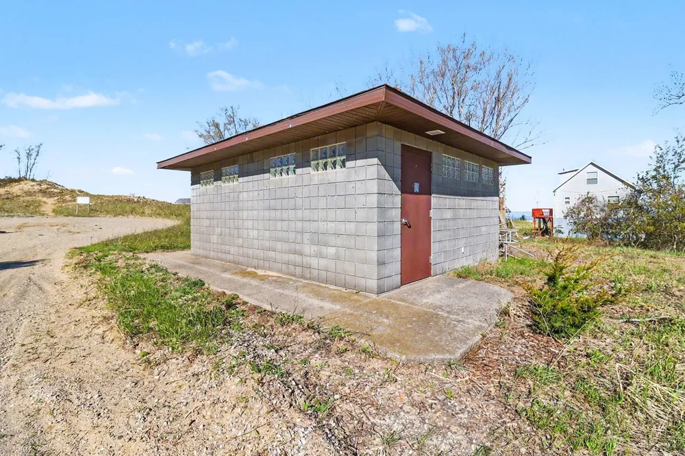 Silver Ridge Road Mears, MI 49436