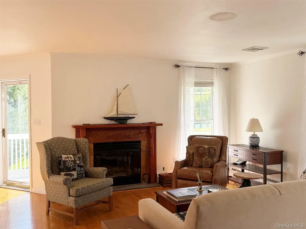 21 Ohandley Drive Amenia, NY 12501
