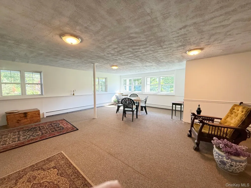 21 Ohandley Drive Amenia, NY 12501