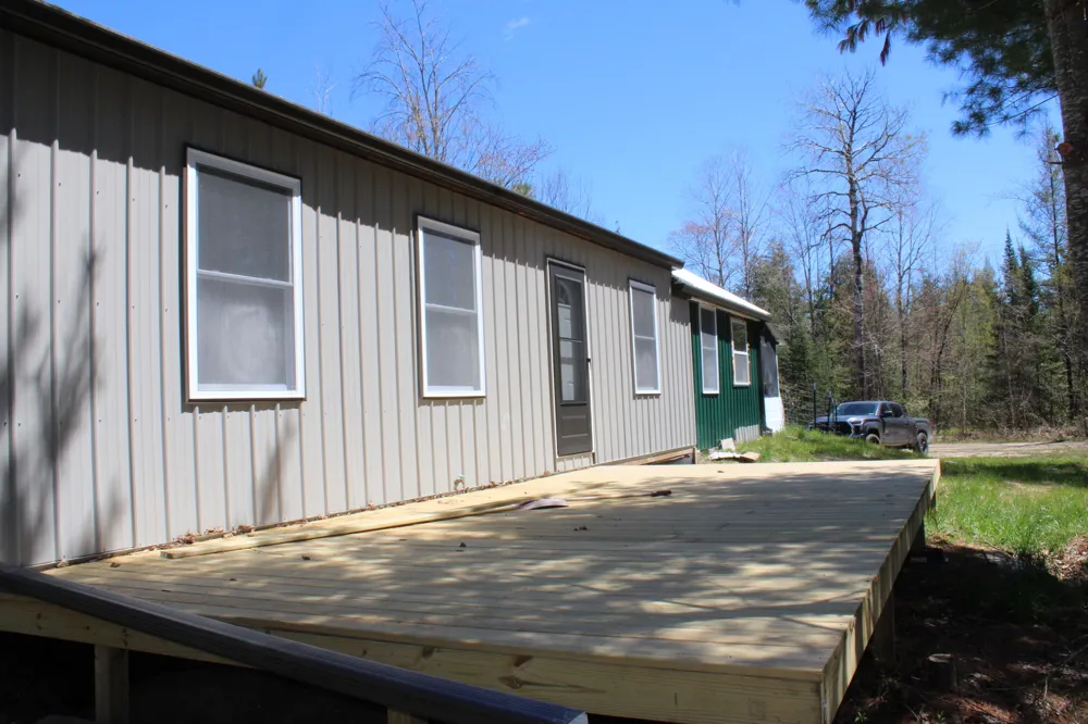 11401 Little George Lake Road Gladwin, MI 48624