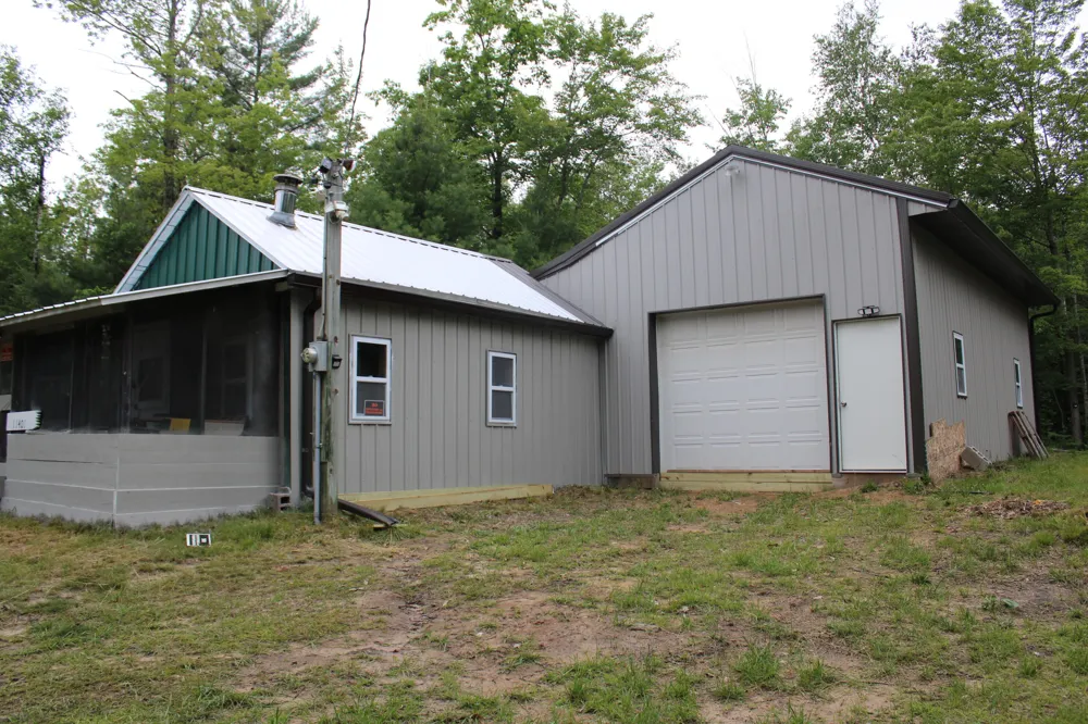 11401 Little George Lake Road Gladwin, MI 48624