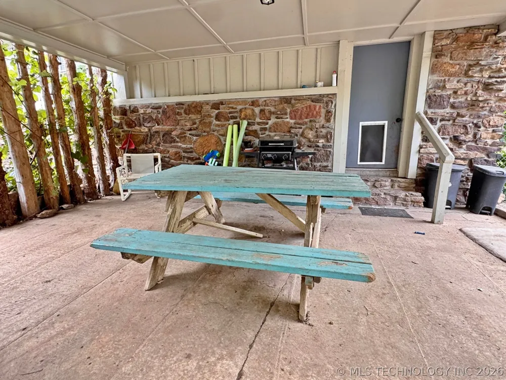 110 Brewer Avenue Tahlequah, OK 74464